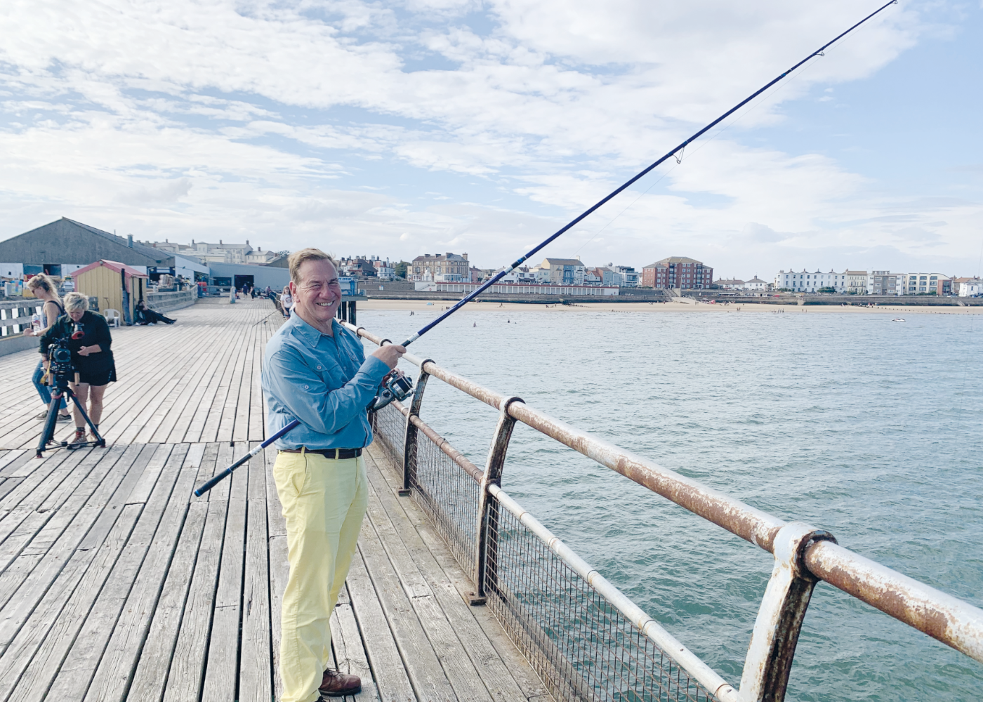Pier fishing with Michael Portillo - SeaAngler