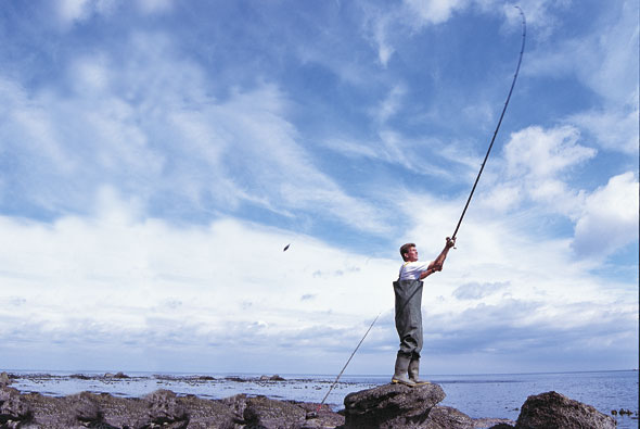 How Advancements in Rod Technology Have Brought Better Casting Distances -  SeaAngler